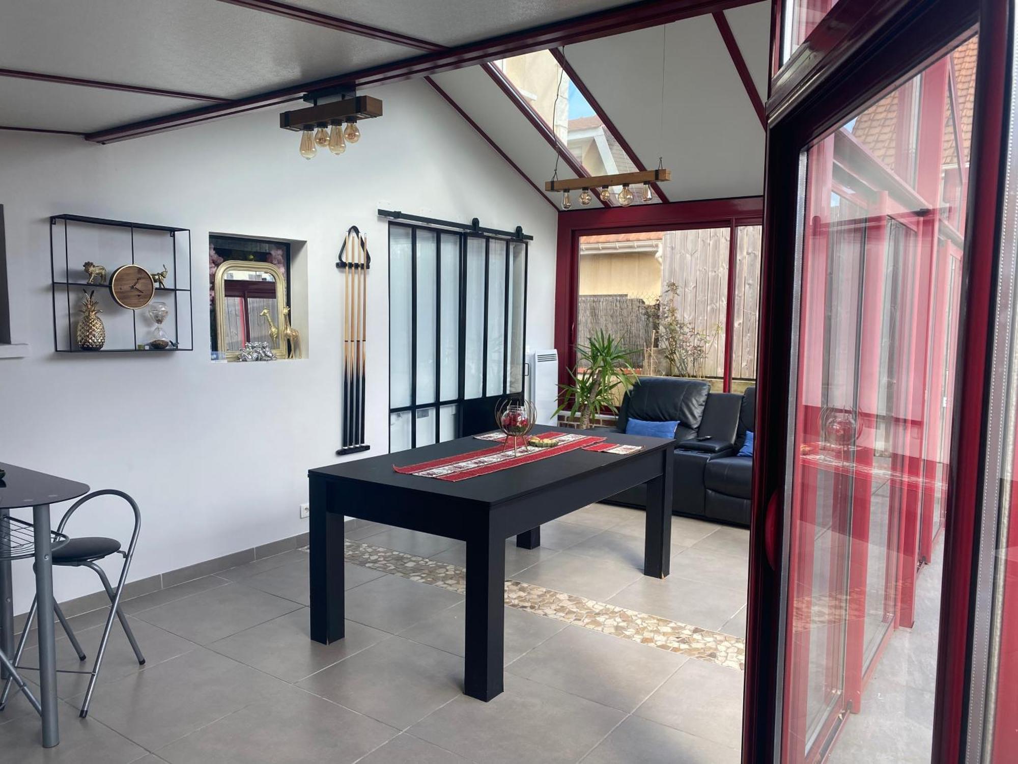 Dependance Avec Billard A Proximite Zenith Rouen Hotel Le Grand-Quevilly Exterior foto